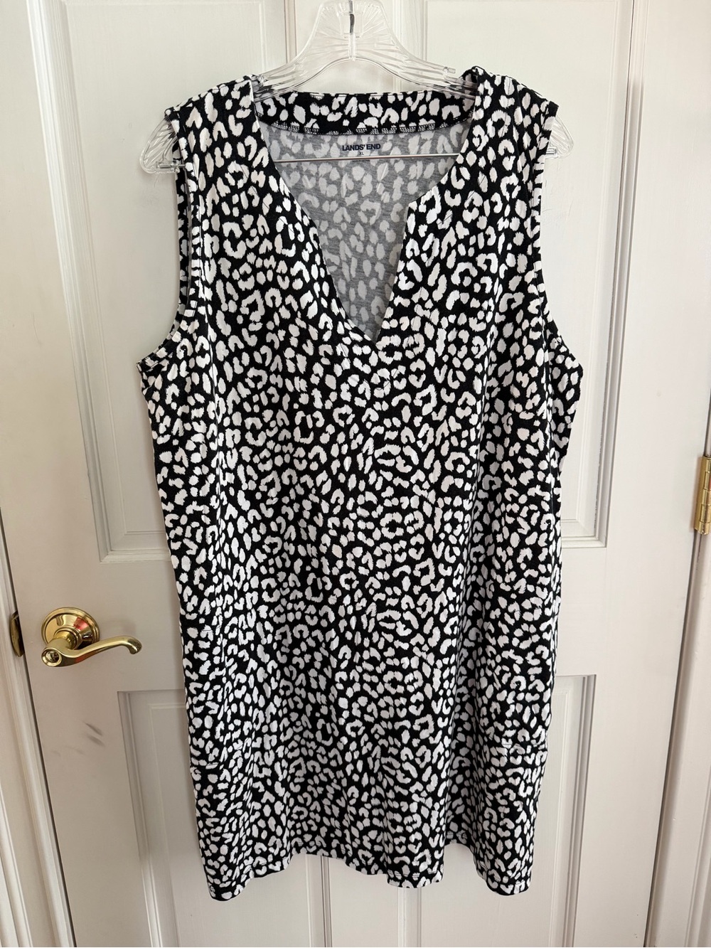 Lands' End Black and White Sleeveless V-Neck Swim Coverup Size XL-18